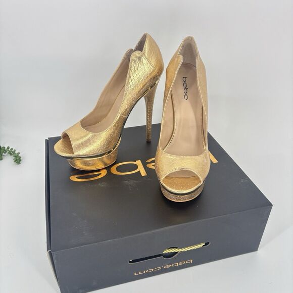 Women’s Bebe Farah‎ Shiny Metallic Gold Peep Toe Stiletto Heels Size 8 - Picture 1 of 11